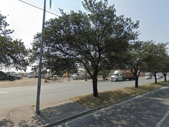 Terreno con vocación industrial y comercial en Monterrey