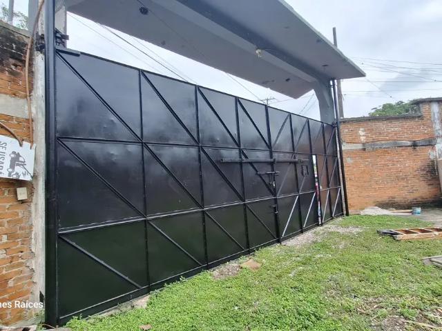 TERRENO CON BODEGA EN RENTA