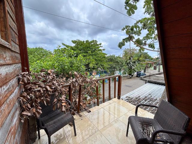 Terreno con caba?as, local comercial y estudio indepte en Playa del Carmen alto potencial de Renta