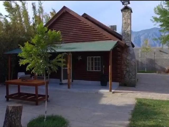 Terreno con cabaña en venta en Mina en Nuevo León
