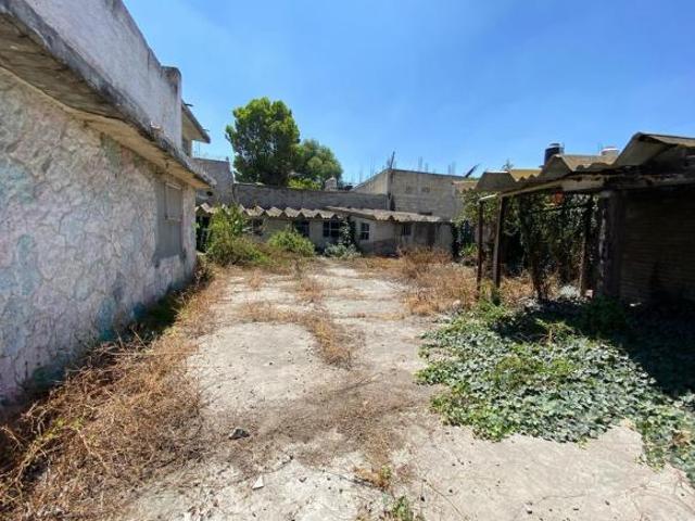 Terreno con casa base de 461 m² en Cda. Nogales, Emiliano Zapata: Potencial para 3 niveles, ¡Ideal p