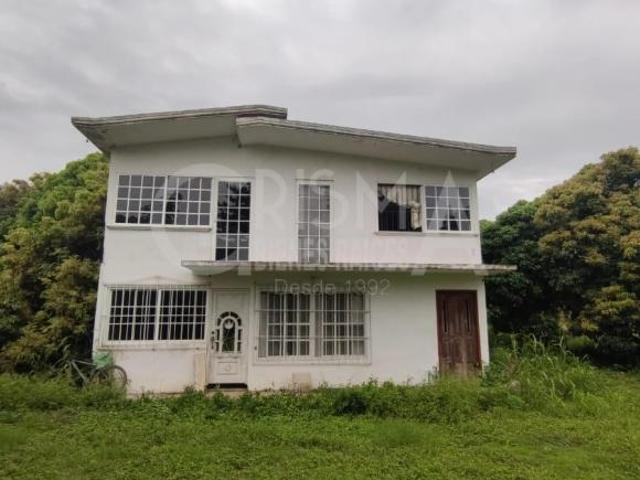 TERRENO CON CASA EN OBRA GRIS EN JUANA MOZA