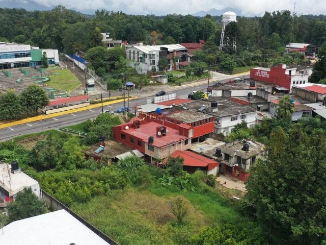 TERRENO CON CONSTRUCCION