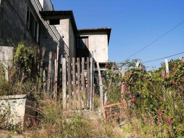 Terreno con construccion en venta