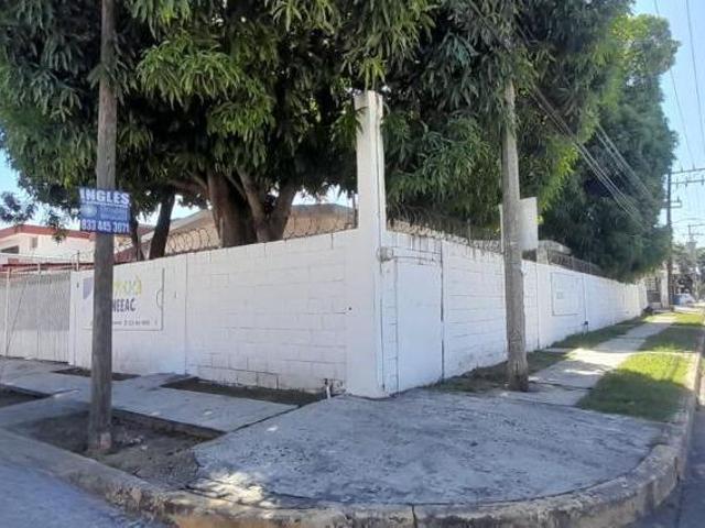 Terreno con construcción en Venta Col. Jardin 20 de Noviembre, Ciudad Madero