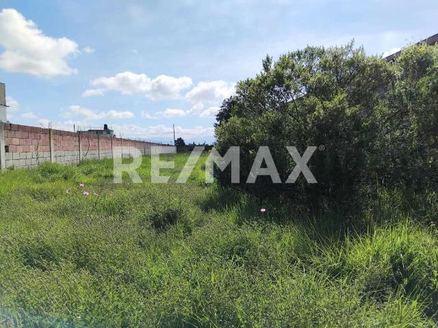 Terreno con construcción en Venta, Santa María Totoltepec, Toluca, Estado de México