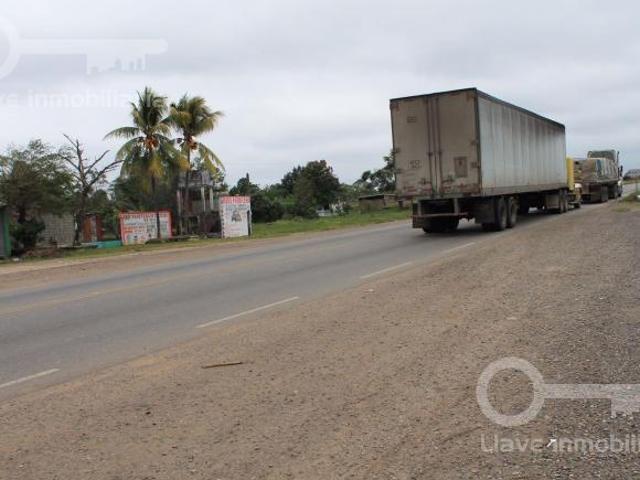 Terreno con construcción en venta ubicado en Poblado Palo Gacho, San Juan Bautista Tuxtepec, Oaxaca