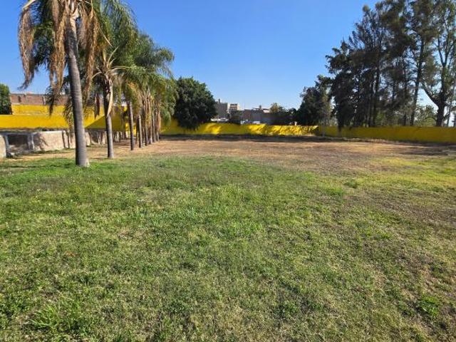 Terreno con distintos usos de suelo en Tonala 11250 mts2