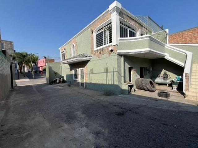 TERRENO CON LOCAL COMERCIAL Y OFICINA, EN COL LAS HUERTAS, TLAQUEPAQUE
