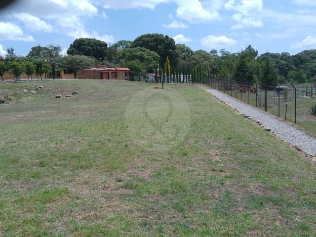 Terreno con sal?n de eventos en venta en Jilotepec