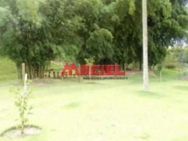 TERRENO CONDOMINIO VERANA, BAIRRO PUTIM, NA VIA CAMBUI, ALTO PADRÃO, LAGO DE PESCA, FLORESTA, LAZER