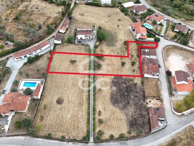 Terreno Construtivo com 2.150 m² Excelente Oportunidade