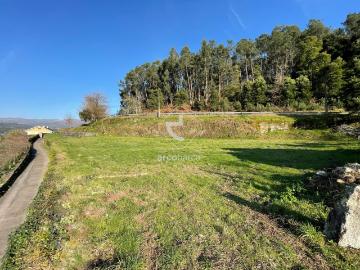 Terreno construtivo em Ázere, Arcos de Valdevez