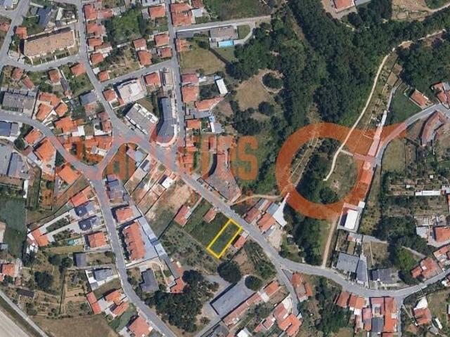 TERRENO CONSTRUÇÃO