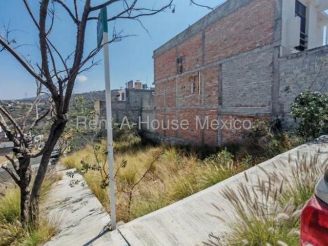 Terreno Corregidora, Uso suelo Mixto