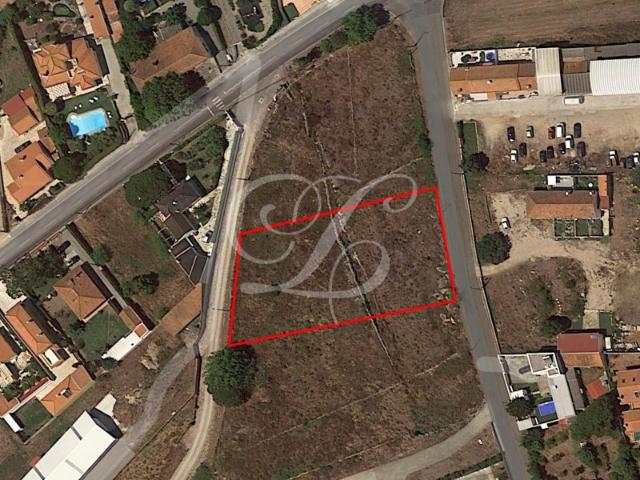 Terreno c/projecto 2.000m2 de área de terreno, Sintra
