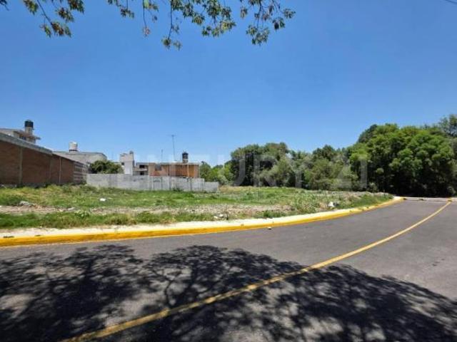 Terreno de oportunidad en venta 910 m2 ubicación zona Zavaleta
