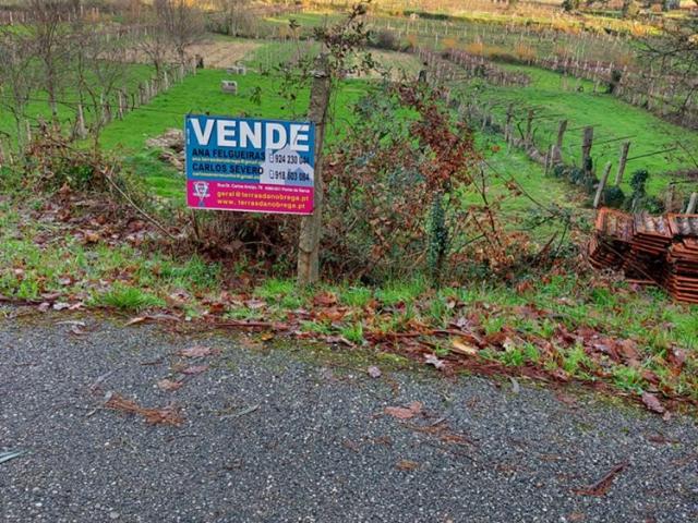 Terreno de construçao
