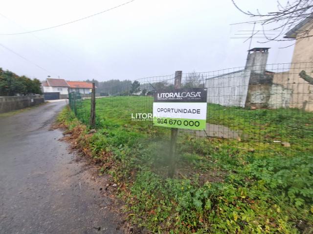 Terreno de construção 70 metros de Frente