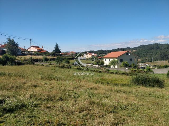 Terreno de construção, com um total de cerca de 1500m2 Cunha Paredes de Coura
