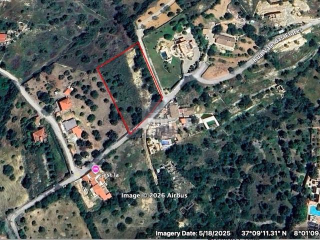 Terreno de construção com vistas panorâmicas – São Clemente, Loulé