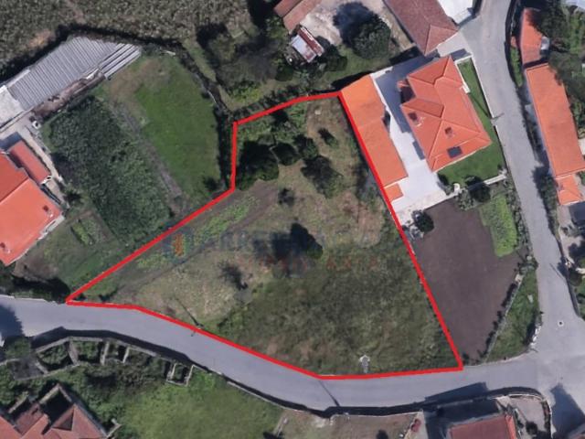 Terreno de construção em Carapeços Barcelos