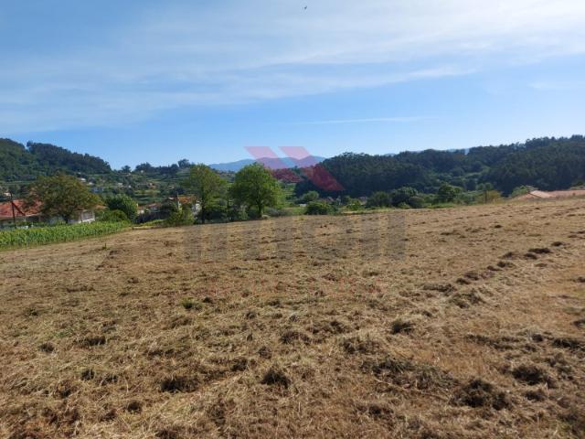 Terreno de Construção em Monte Redondo Arcos de Valdevez