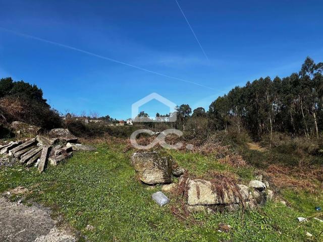 Terreno de Construção, Meixomil, Paços de Ferreira