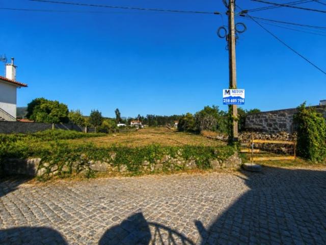 Terreno de construção para venda nas Neves Vila de Punhe