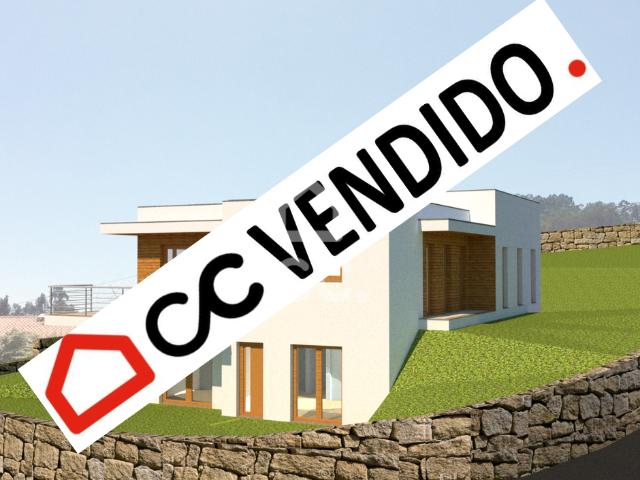 Terreno de Construção, Recezinhos S. Mamede, Penafiel