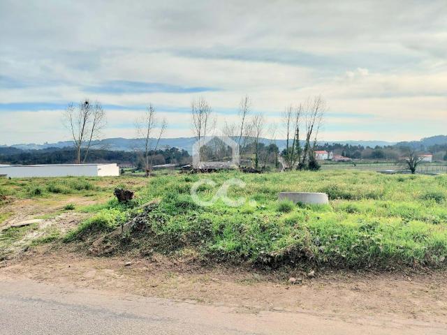 Terreno de Construção, Silvares, Pias, Nogueira e Alvarenga, Lousada