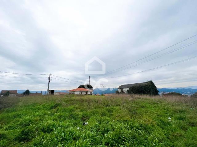 Terreno de Construção, Sobreira, Paredes