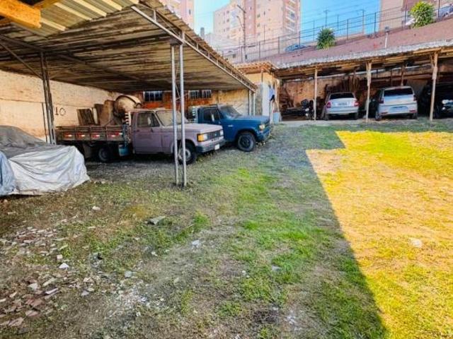 Terreno de Esquina 500m² em Lauzane Paulista | Pronto para Construir