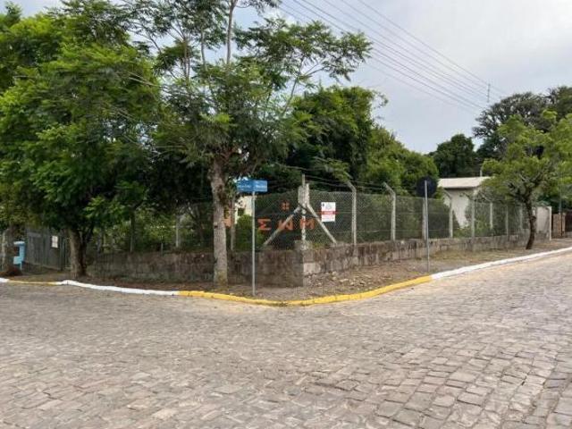 TERRENO DE ESQUINA