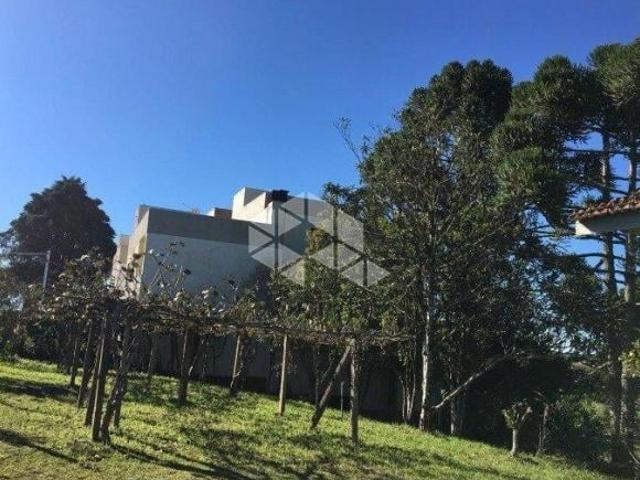 Terreno de esquina com 1.080m² em Ana Rech, próximo a Marcopolo. CONFIRA!