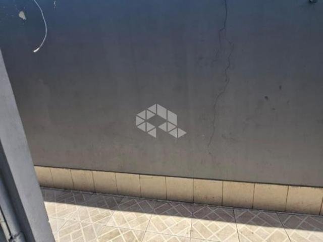 Terreno de Esquina com 2 Casas no Xapinhal Ótima Oportunidade de Investimento