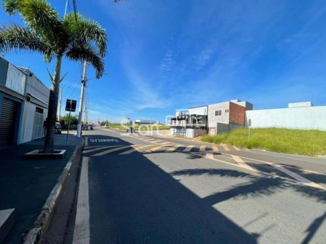 Terreno de esquina à venda – 205 m² – Smart Urba Vila Profeta