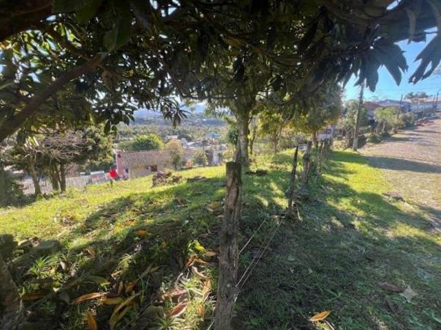 Terreno de esquina à venda em Igrejinha