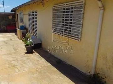 Terreno de esquina à venda na Vila Lucinda com casa habitável – 8x30