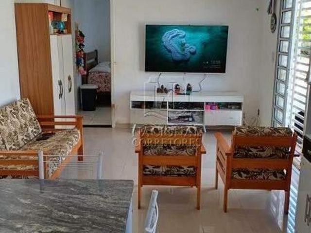 Terreno de esquina à venda na Vila Lucinda com casa habitável – 8x30