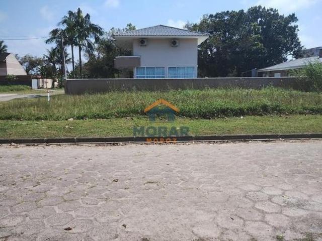 Terreno de esquina Atami Sul