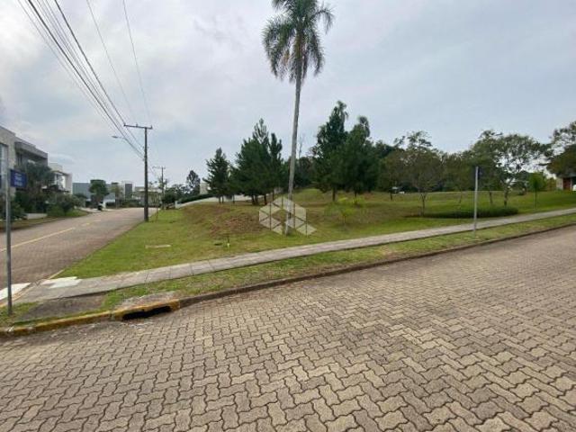 TERRENO DE ESQUINA BEM LOCALIZADO NO SERRA AZUL