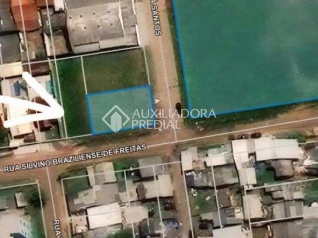 Terreno de esquina de 720m2 no Santos Dumont