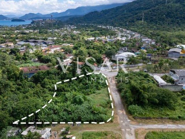 Terreno de esquina em Caraguatatuba