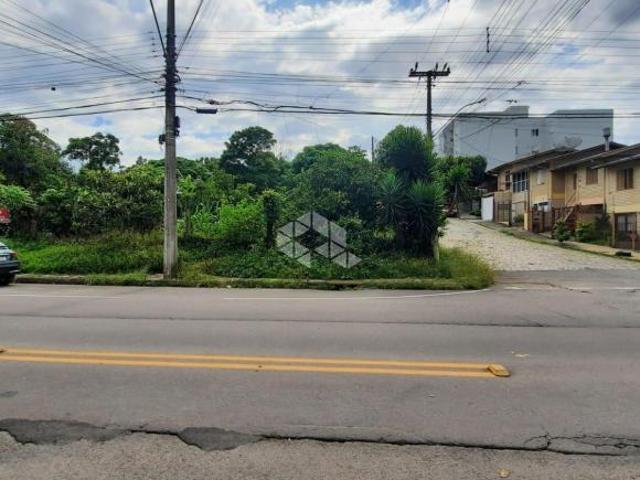 Terreno de esquina no Bairro Charqueadas pronto para construir