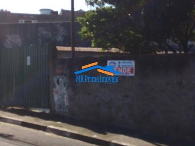 Terreno de esquina para construir sobrados