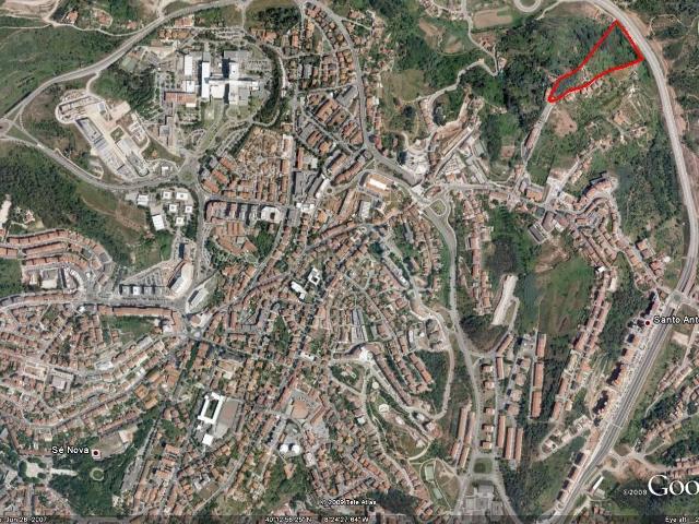 Terreno de Luxo em Coimbra: Oportunidade Única de Investimento em Zona de Expansão com Acesso Fácil e Minas de Água Naturais
