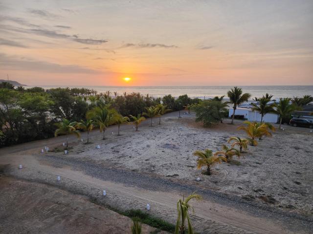 Terreno de Playa en Condominio Punta Sal, Norte Perú
