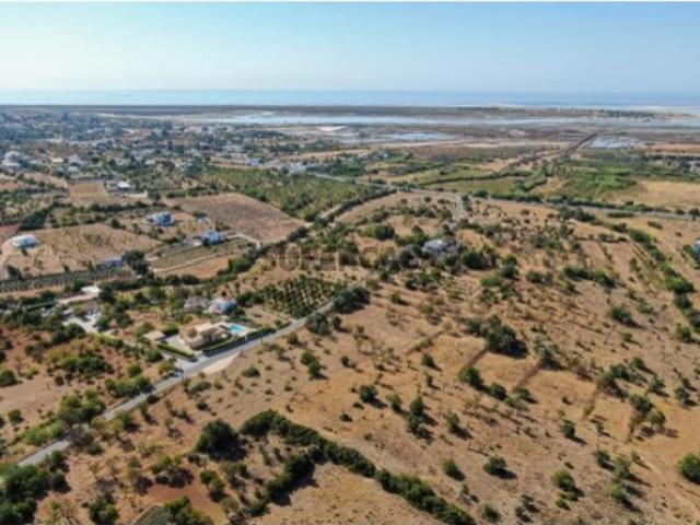 Terreno de Sonho com Vistas Deslumbrantes e Projeto Aprovado