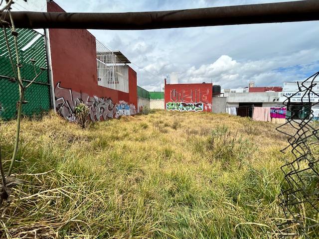 Terreno de uso de suelo mixto en venta – Av. Tollocan, Santa María Totoltepec, T